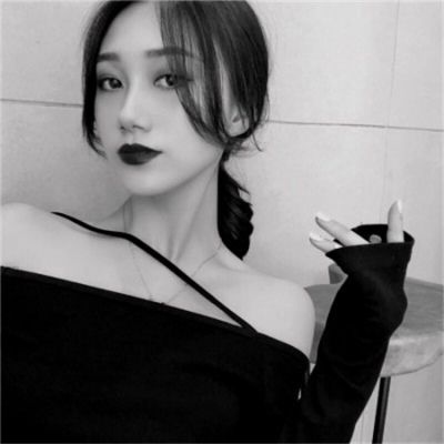 qq头像女生背影晚上图片