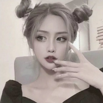 qq头像黑白不带字女生图片