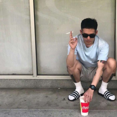 微信时尚潮男头像2020最新恶魔面具男生头像图片