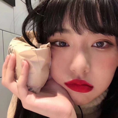 动漫人物女生头像可爱图片