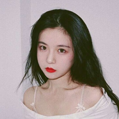 女生qq头像唯美大全图片