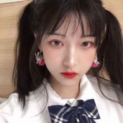 qq头像女生小学生用的图片