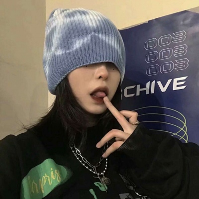 qq头像动漫女生文艺