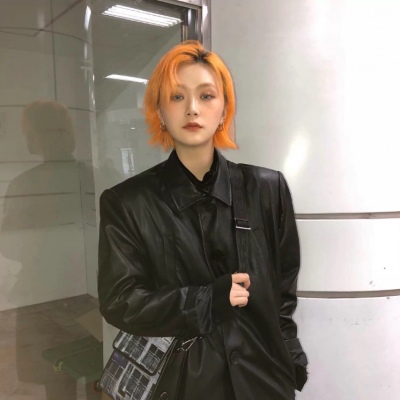 qq头像动漫女生文艺图片