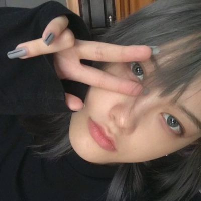 qq头像动漫女生文艺图片