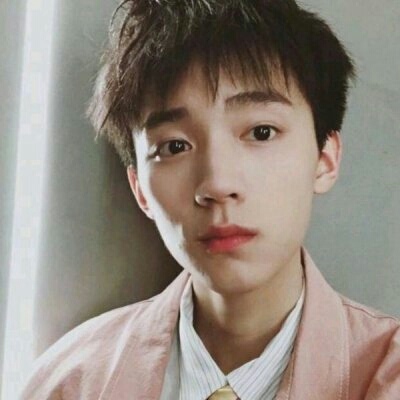 光棍节单身头像白发赤瞳男生图片