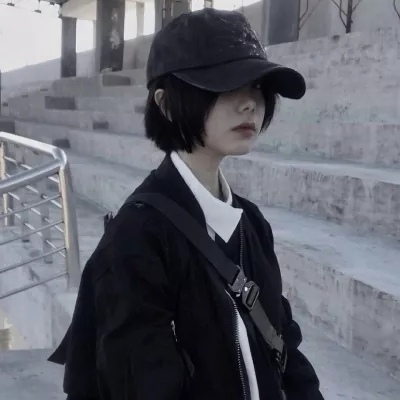 qq头像女生动漫简约