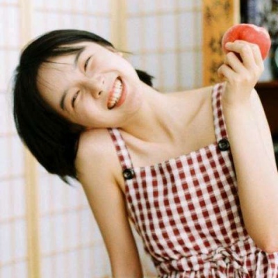 qq头像个性签名女生图片