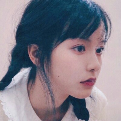qq头像动漫女生文艺图片