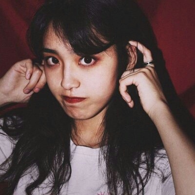 qq头像动漫女生文艺图片