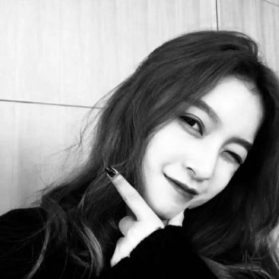 唯美卡通短发女生头像图片