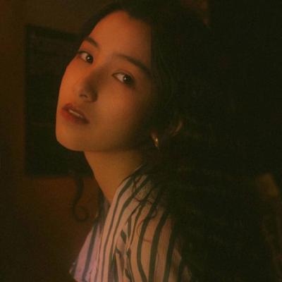 qq头像女生欧美风唯美图片