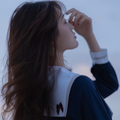 qq头像女生欧美风唯美图片