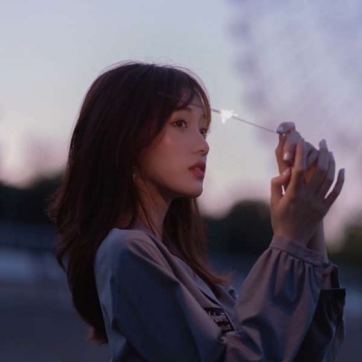 素描女生动漫头像图片图片