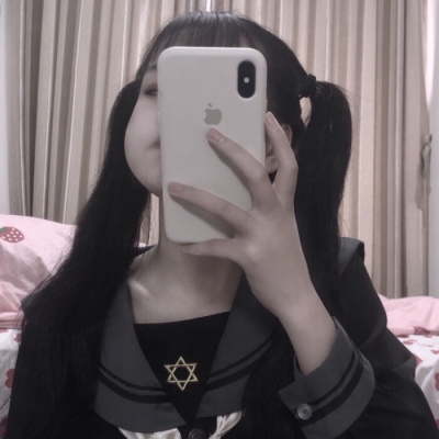 qq头像女生带字毕业季图片