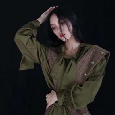 霸气侧漏qq头像女生图片