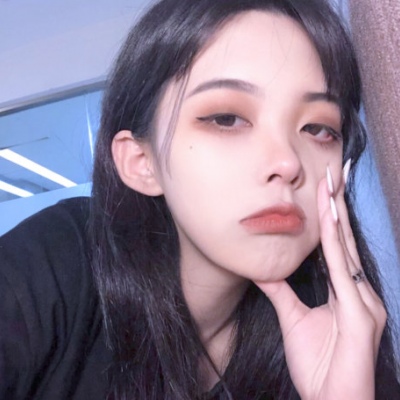 霸气侧漏qq头像女生图片