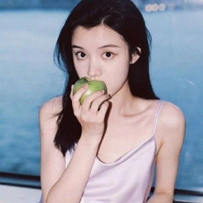 qq上好看的头像女生图片