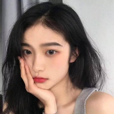 qq头像带血女生头像图片