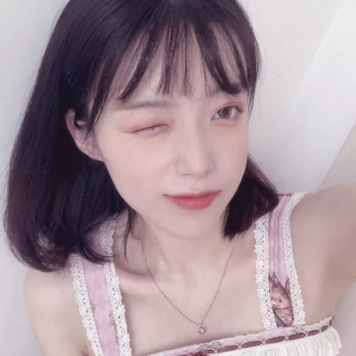 qq头像女生唯美大图