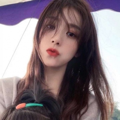 qq女生头像部位下身