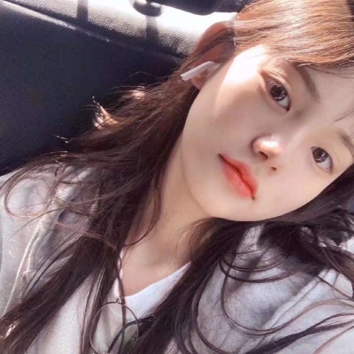 qq女生头像部位下身图片
