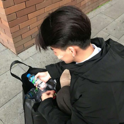 2020最火微信个性男生就应该用沙雕头像欧美的图片