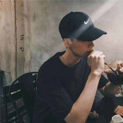 男生奶气呆萌阳光的头像真人图片
