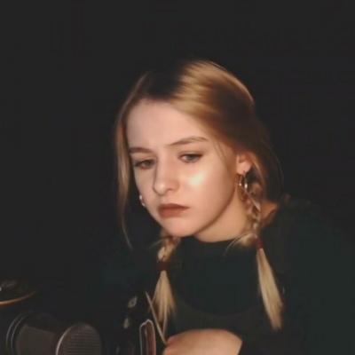 欧美女生唯美好看头像，成为全世界最幸福的女人图片