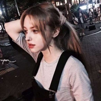 欧美女生唯美好看头像，成为全世界最幸福的女人图片