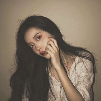 qq个性卡通头像女生图片