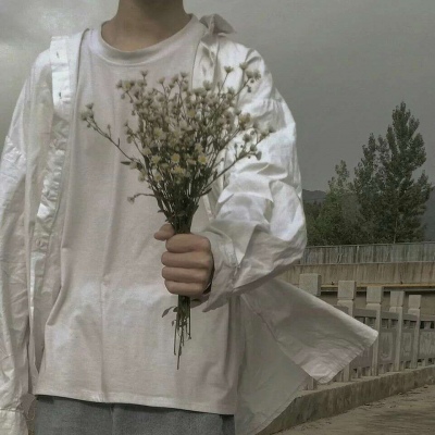 眼镜男生活头像高清图片