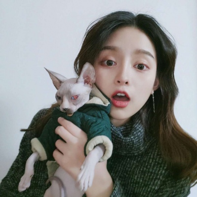 qq动漫长发女生头像图片