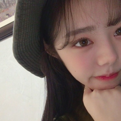 qq动漫长发女生头像图片