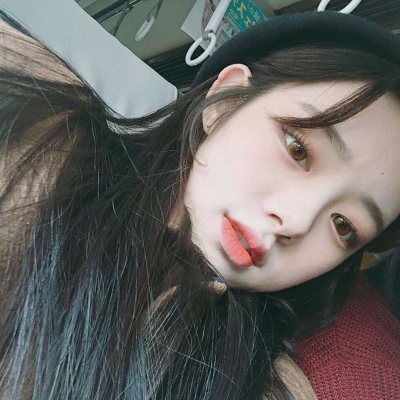 qq动漫长发女生头像图片