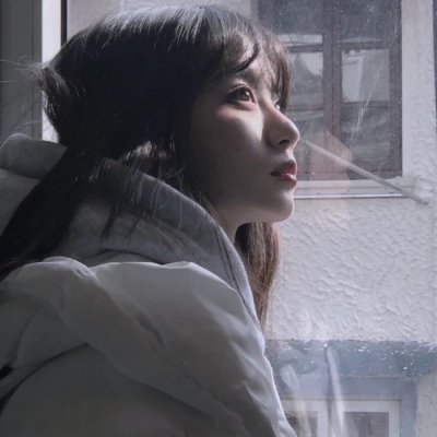 简约头像女生手绘可爱图片