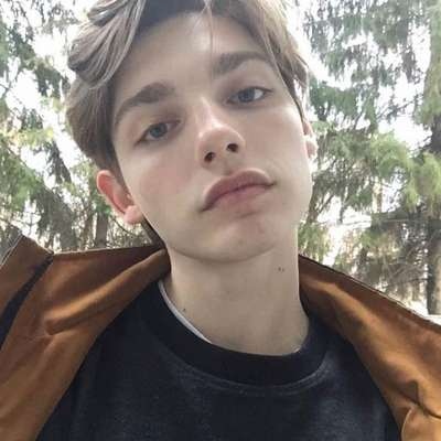 欧美男头ins风帅气大全动漫白色系头像男生头像图片