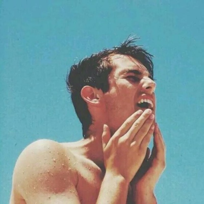 欧美男头ins风帅气大全动漫白色系头像男生头像图片