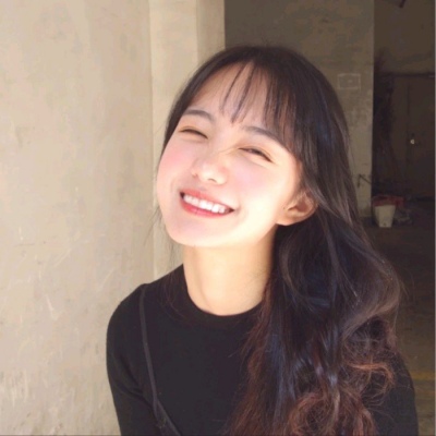 qq头像外国小女生萌图片