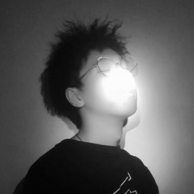 颓废伤感的男生长期不更新头像图片