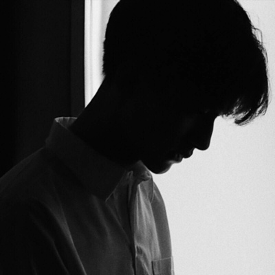 颓废伤感的男生长期不更新头像图片