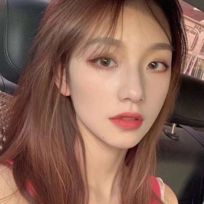 关于女生背影的qq头像图片