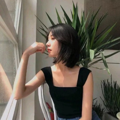 动漫图片短发女生头像图片