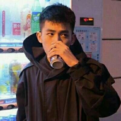伤感帅气男生qq头像冷酷清晰图片