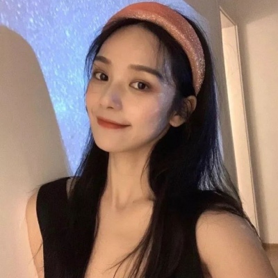短发时尚头像女生背影图片