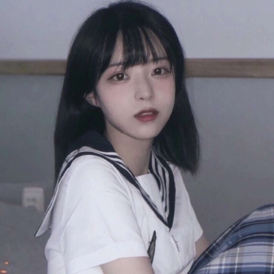 qq头像呆萌女生头像图片