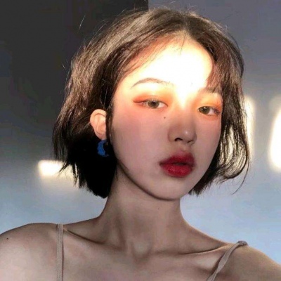 qq头像女生唯美大图图片