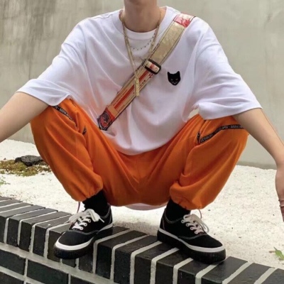 微信超酷部位帅气男生头像背影侧脸坐着图片