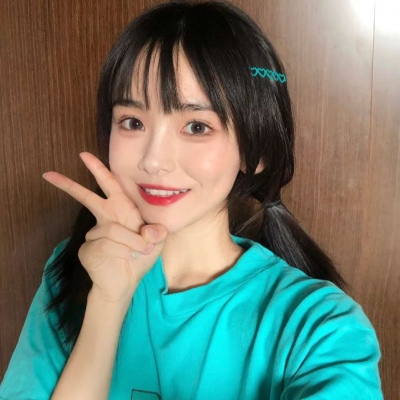 qq头像孤单女生头像图片