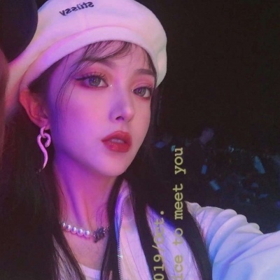 卡通头像女生唯美可爱图片